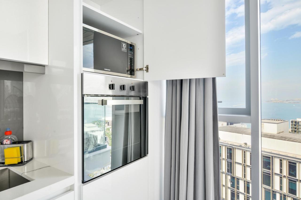 Luxurious 3 Bedroom W Maidroom In Bluewaters Island دبي المظهر الخارجي الصورة
